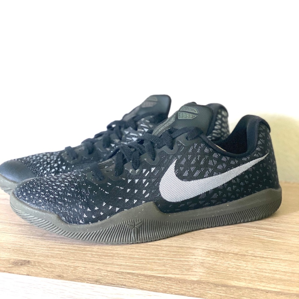 NIKE KOBE MAMBA INSTINCT 852473 001-MENS SIZE 9 - Picture 2 of 6